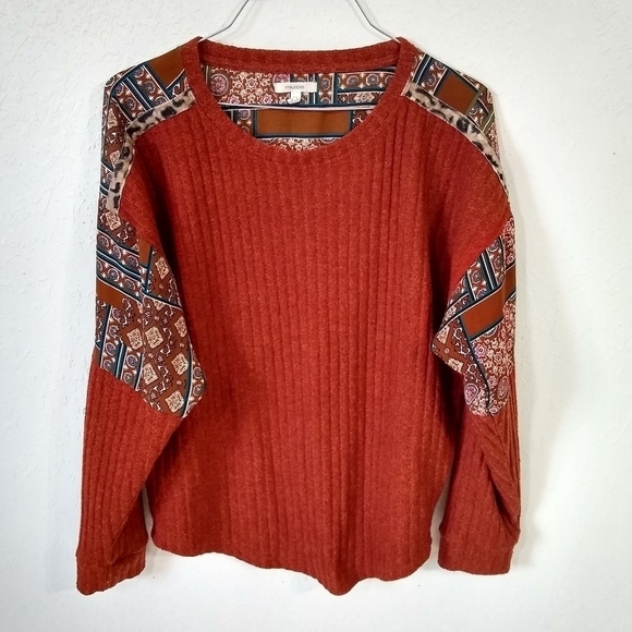 SALE 🛍️ MAURICES burnt orange mix print ribbed top Womens size S - Picture 1 of 11